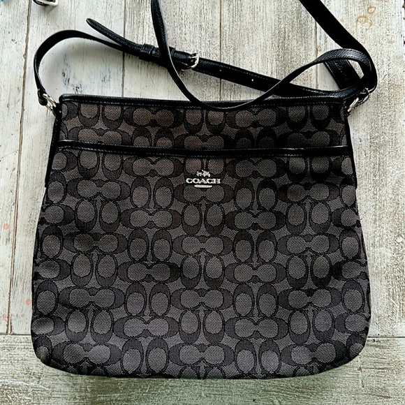 Coach large file bag. New without tags. - Picture 1 of 6